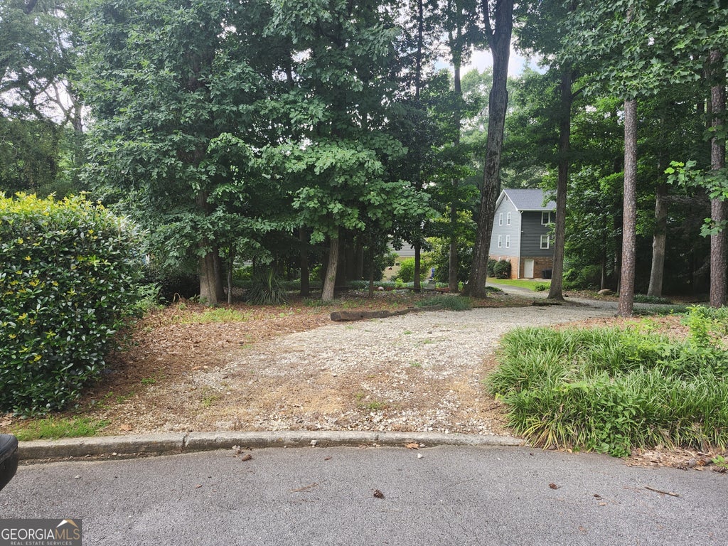 Photo of 2383 Pine Cove Drive, Tucker, GA 30084 (MLS # 10794268)