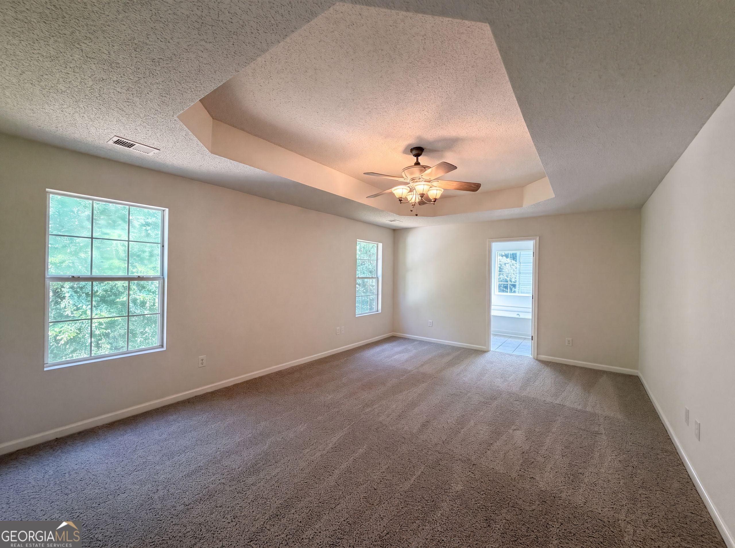 6257 Polar Fox CT