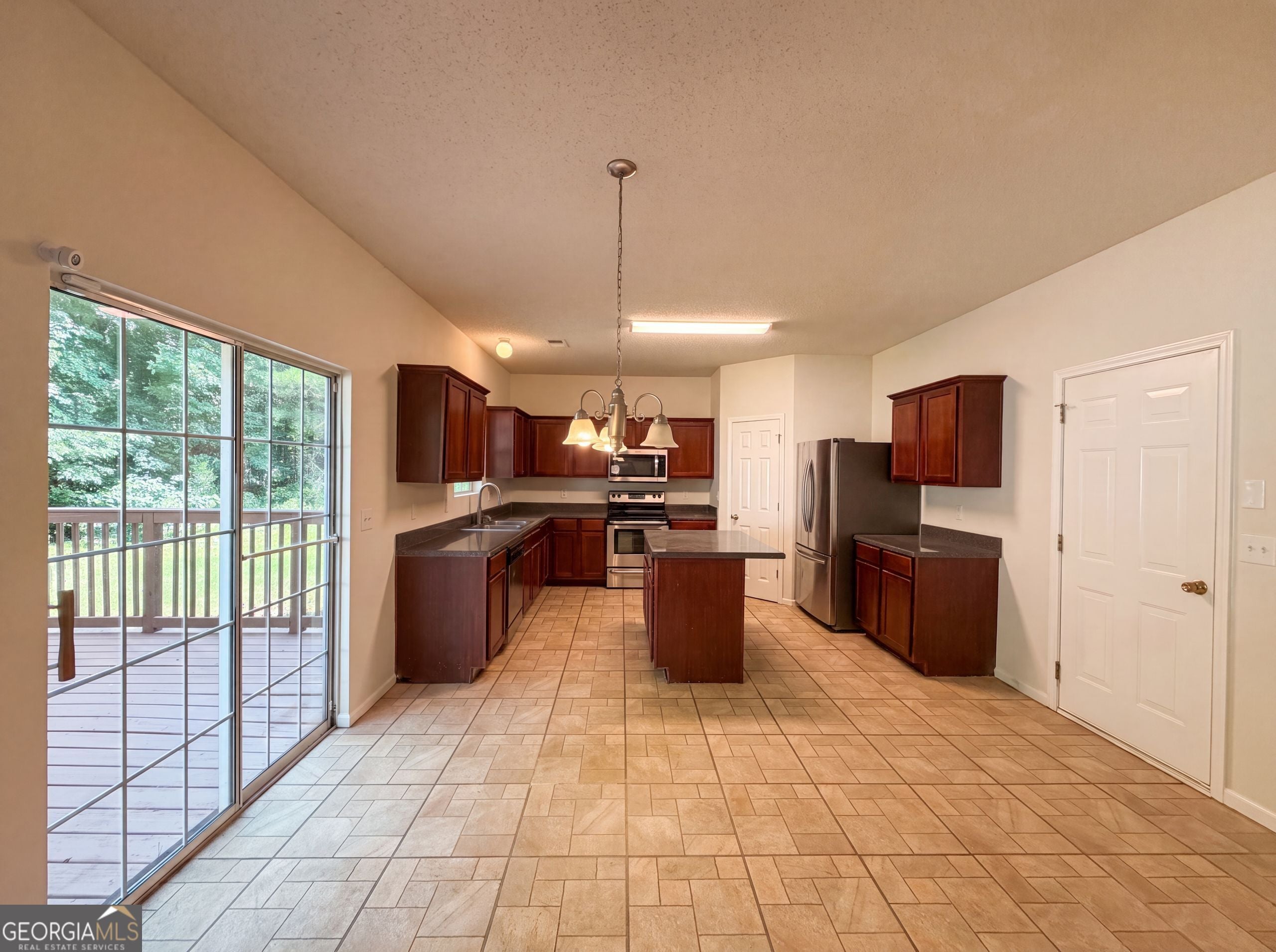 6257 Polar Fox CT