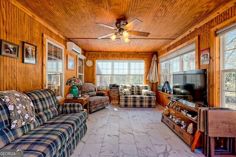 A home in Demorest