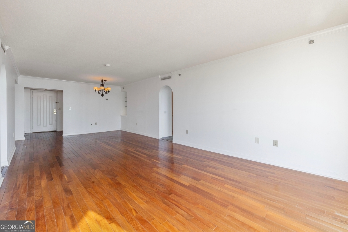 2870 Pharr Court South NW 2105