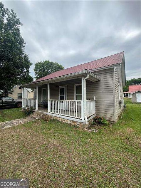 Photo of 8 Walnut Street, Aragon, GA 30104 (MLS # 10759164)