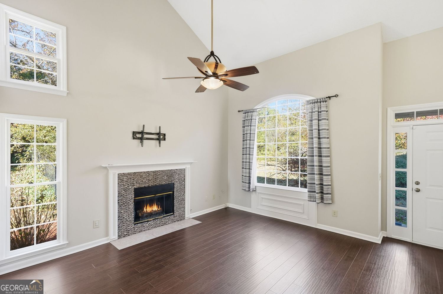 MULBERRY FARMS - Residential