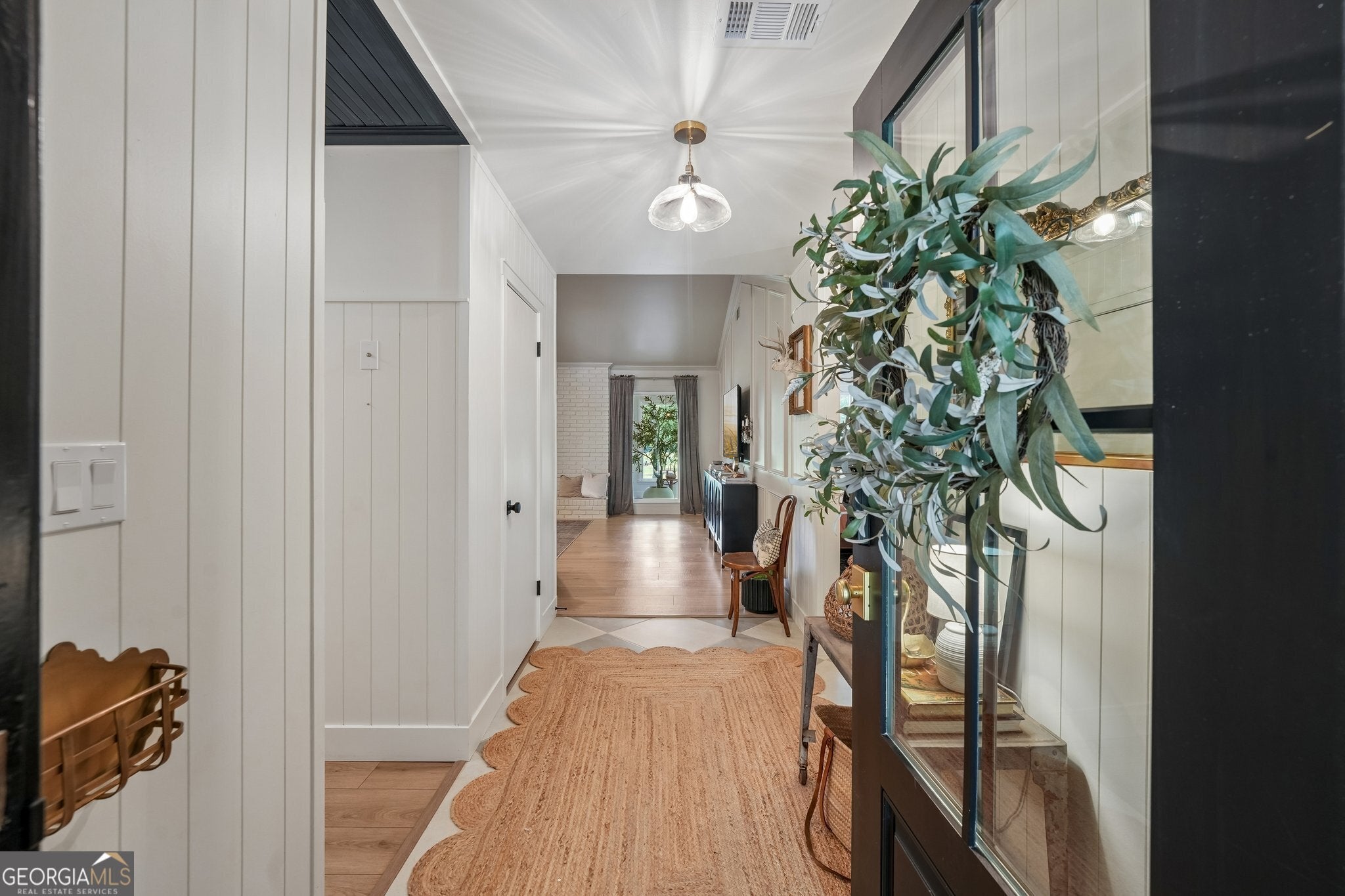 152 Curved RD
