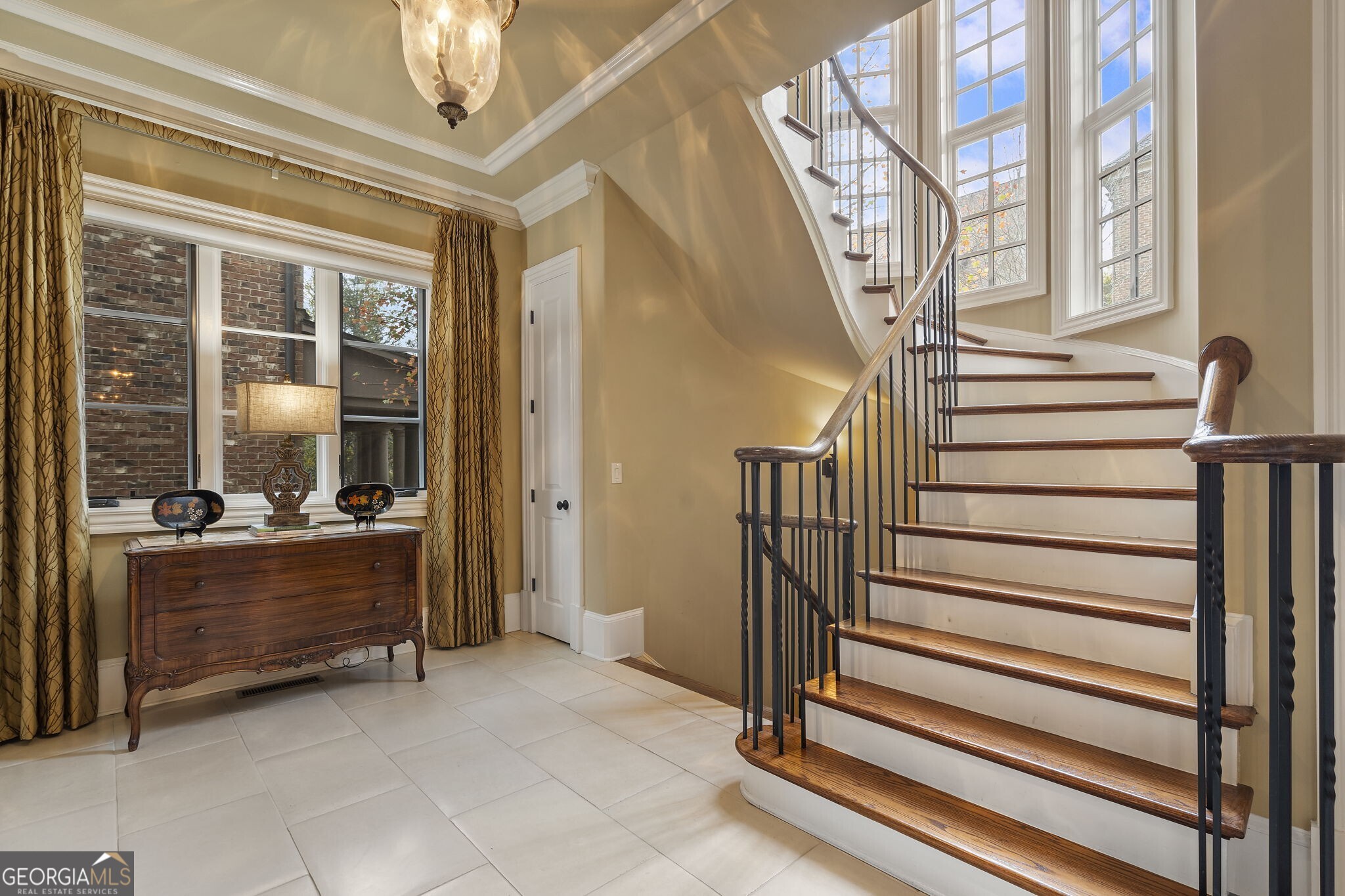 Paces View - Residential