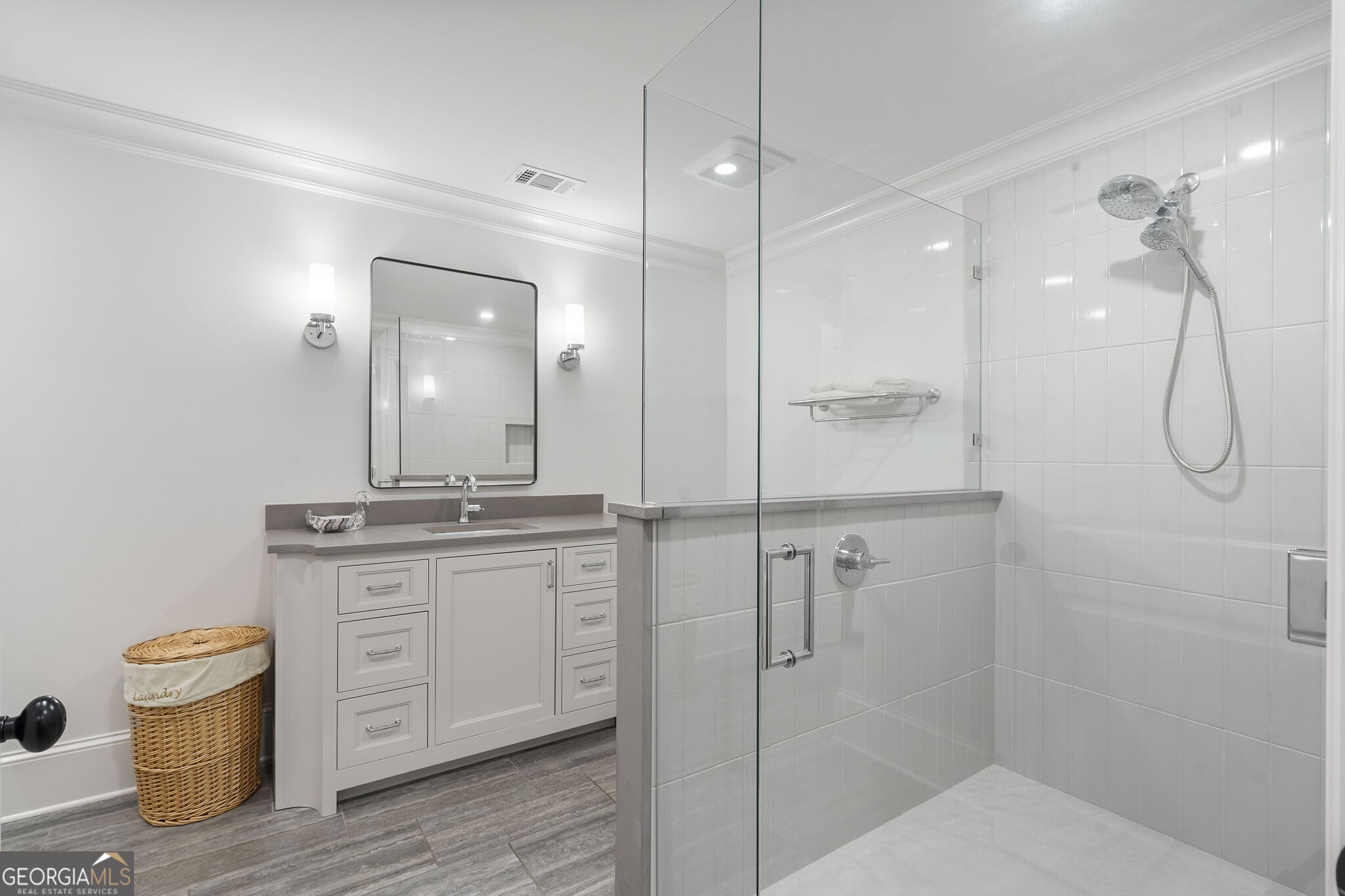 Paces View - Residential