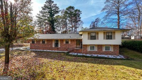 1756 Kimberly DR SW Marietta GA 30008