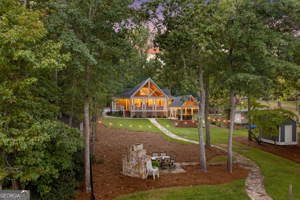 Photo of 356 Possum Point Dr, Eatonton, GA 31024 (MLS # 10854640)