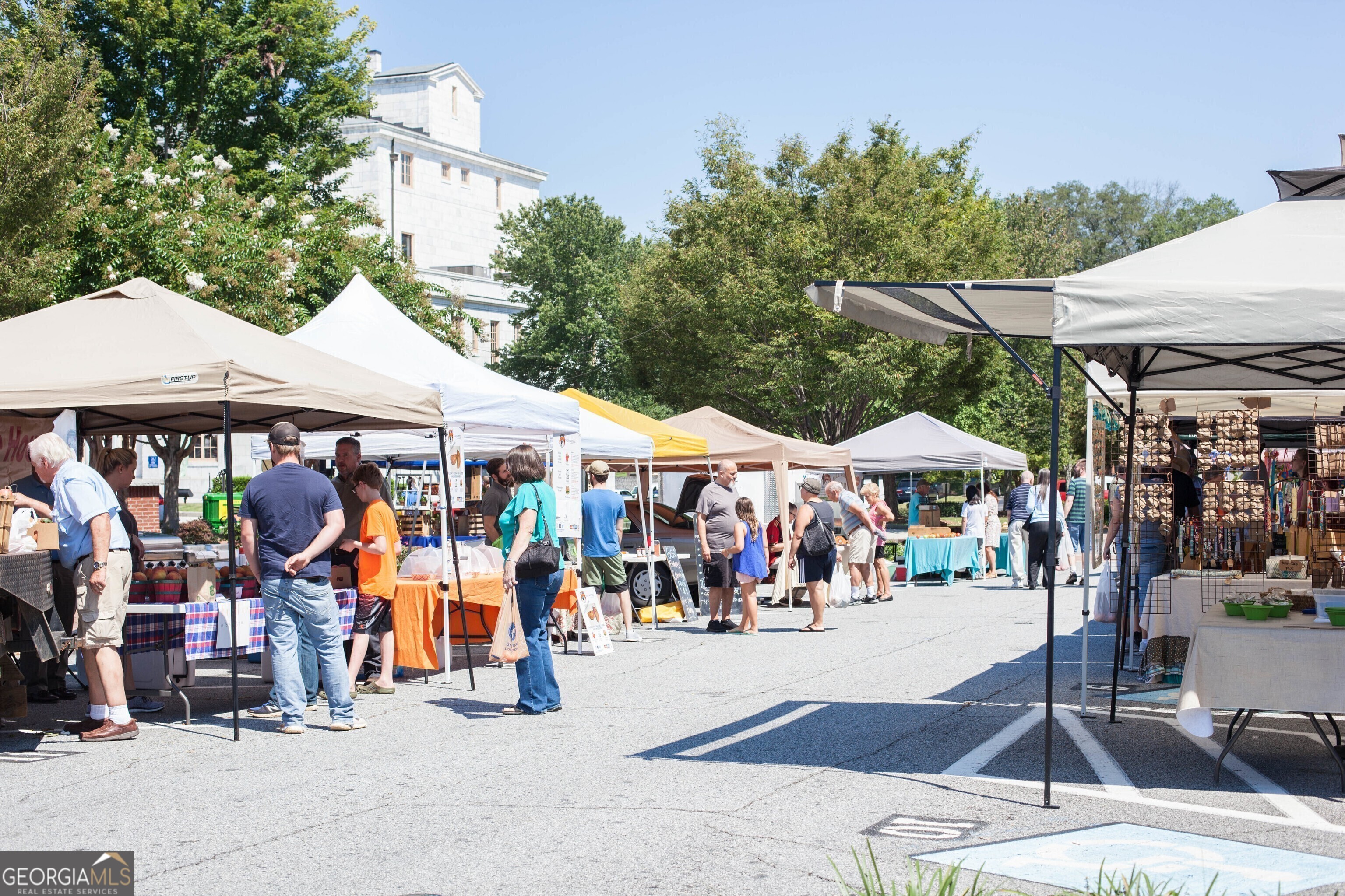 Canton, Georgia 30114, United States, 3 Bedrooms Bedrooms, ,3 BathroomsBathrooms,Residential,Pending,14799