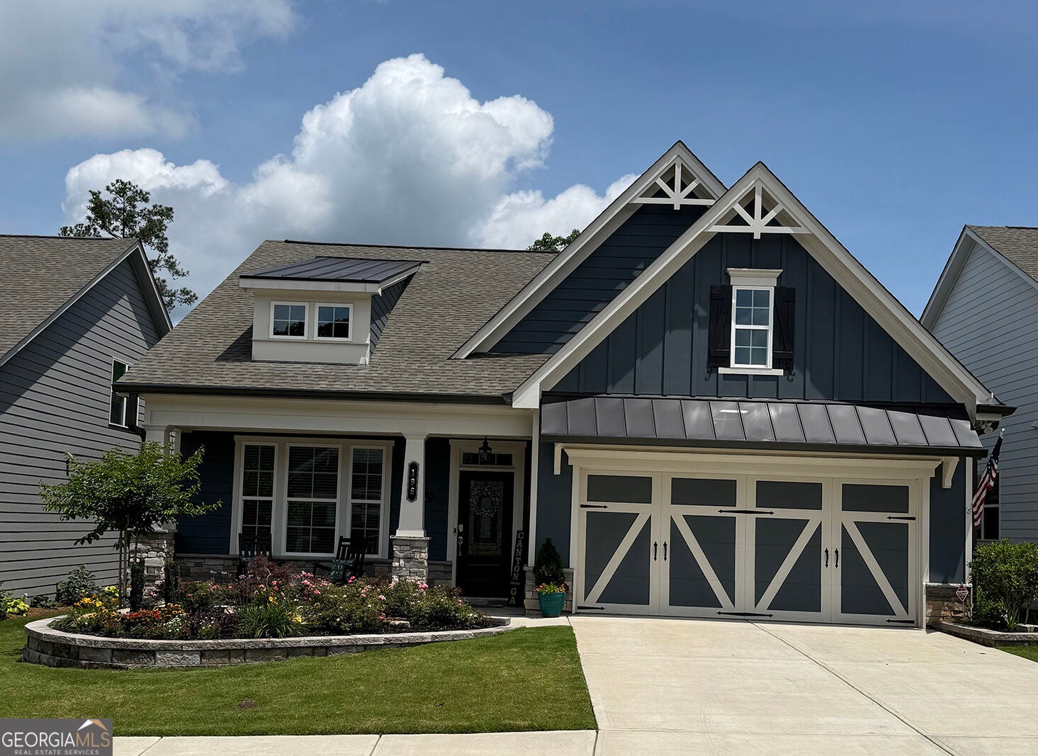 196 Hickory Bluffs PKWY