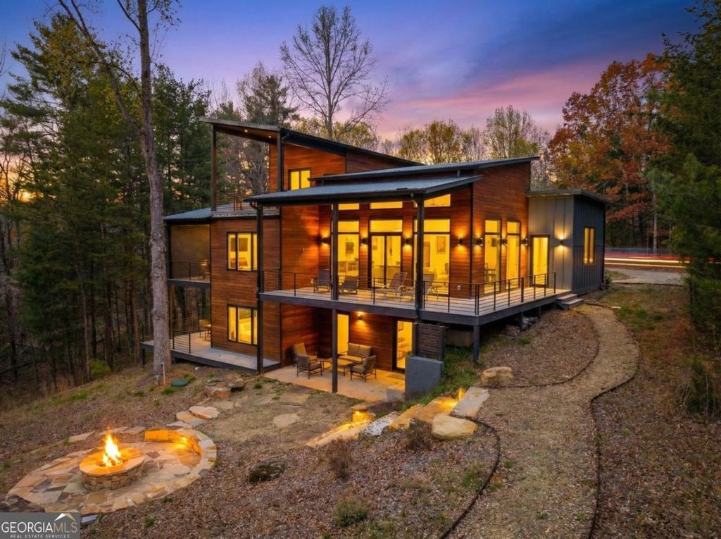 Photo of 23 Lake Trail W Ln #10, Hiawassee, GA 30546 (MLS # 10724534)