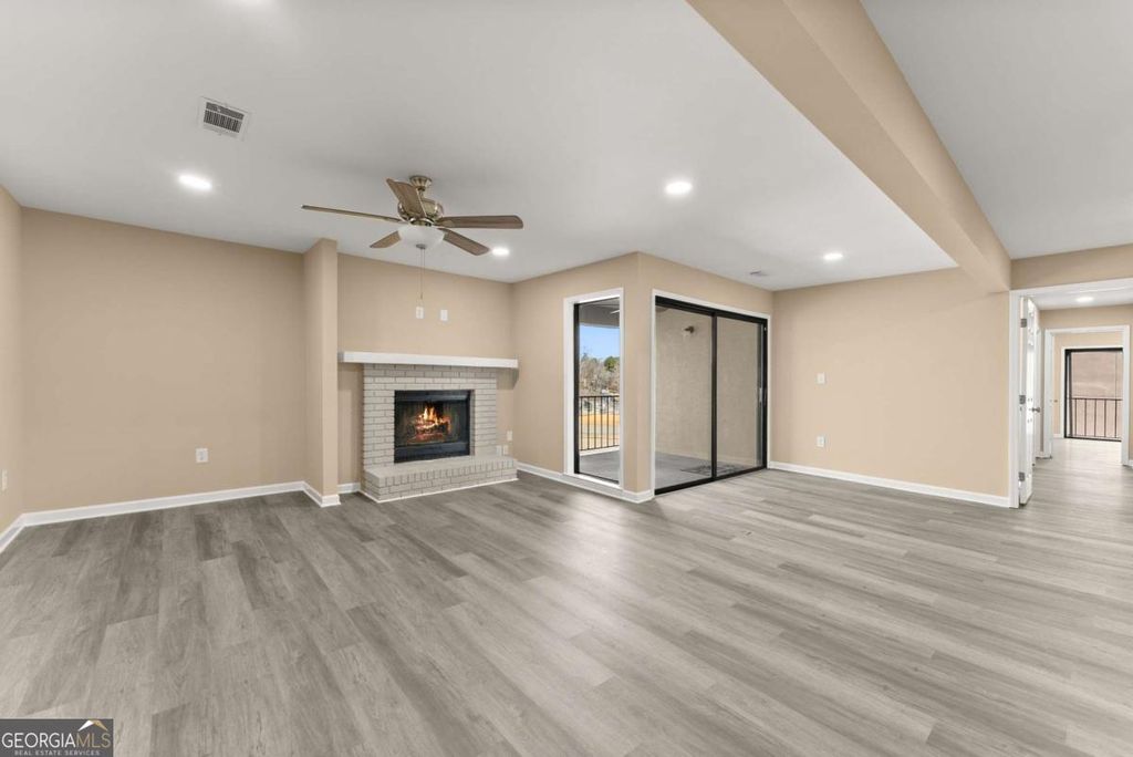 Photo of 605 Candler Street #C8, Gainesville, GA 30501 (MLS # 10676823)