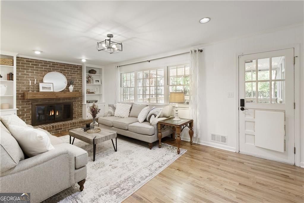 Atlanta, Georgia 30340, United States, 4 Bedrooms Bedrooms, ,3 BathroomsBathrooms,Residential,Active,195573