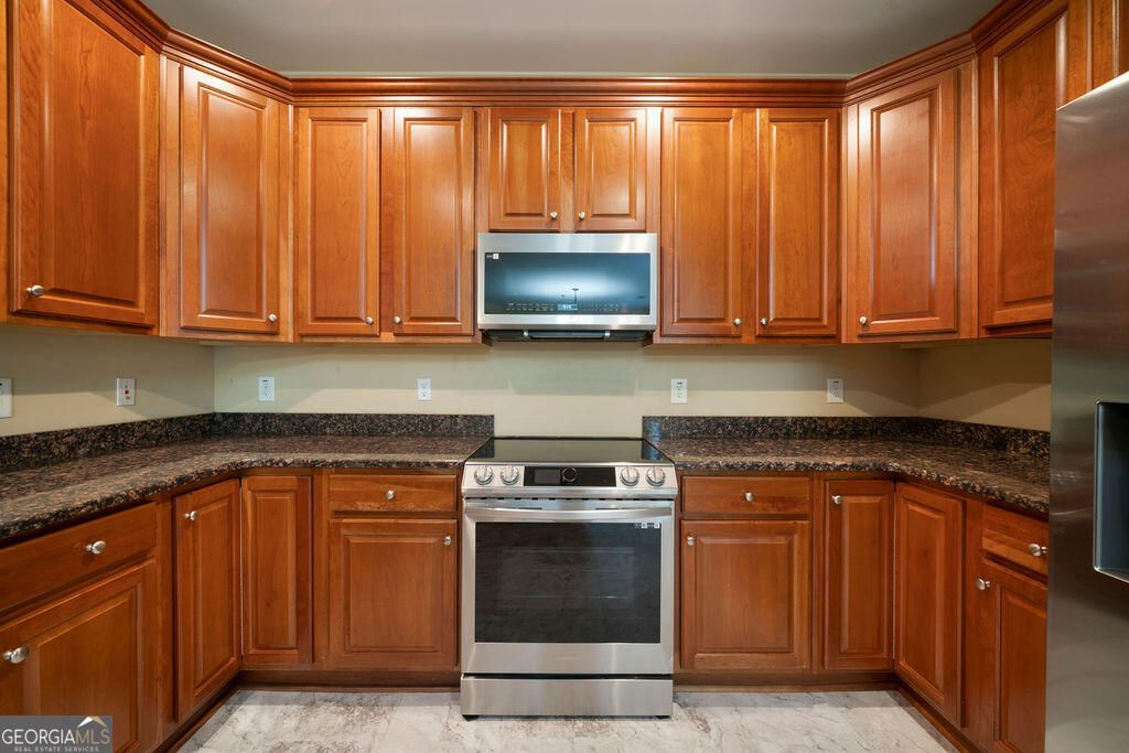 Photo of 157 Highwoods Parkway, Newnan, GA 30265 (MLS # 10771887)