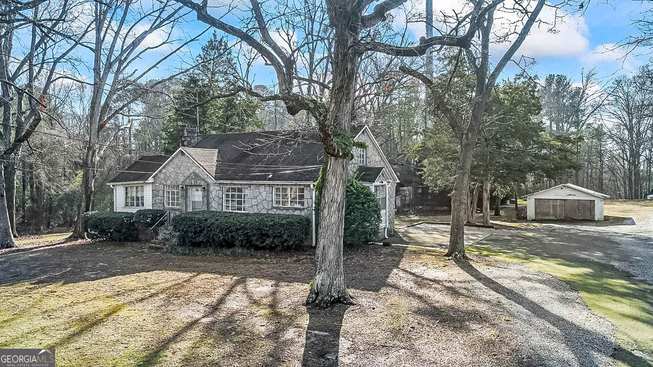 3423 Bouldercrest RD