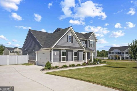 Photo of 200 Marchmont Drive, Locust Grove, GA 30248 (MLS # 10619657)