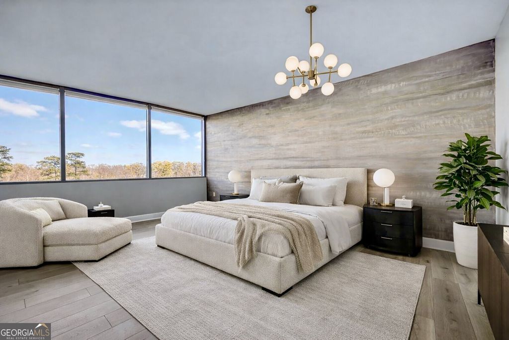 Photo of 700 Park Regency Place #1207, Atlanta, GA 30326 (MLS # 10697950)