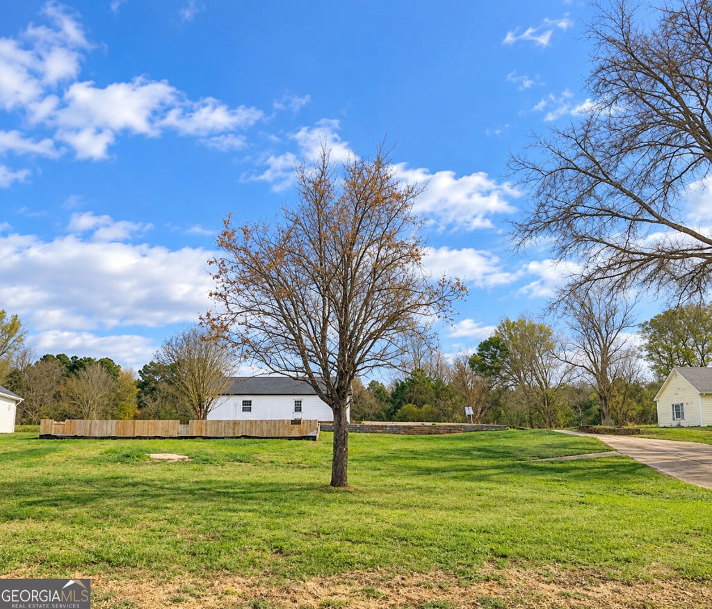 Photo of 1090 Beau Rivage Drive, Madison, GA 30650 (MLS # 10853124)