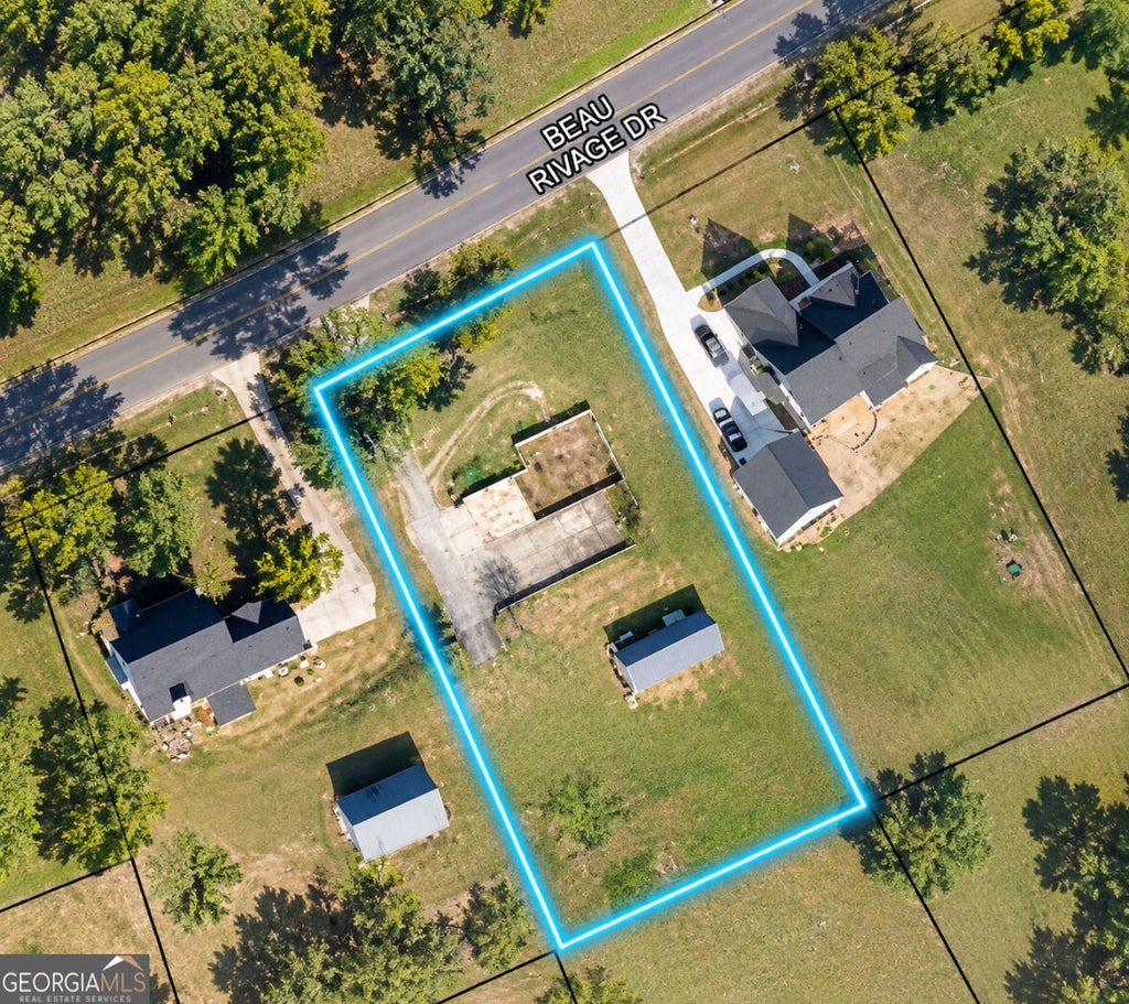 Photo of 1090 Beau Rivage Drive, Madison, GA 30650 (MLS # 10853124)