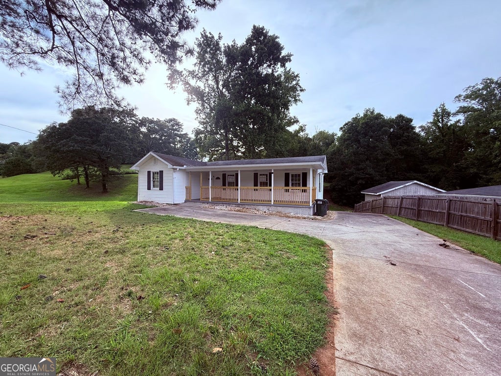 Photo of 6790 Queen Mill Road SE, Mableton, GA 30126 (MLS # 10803037)
