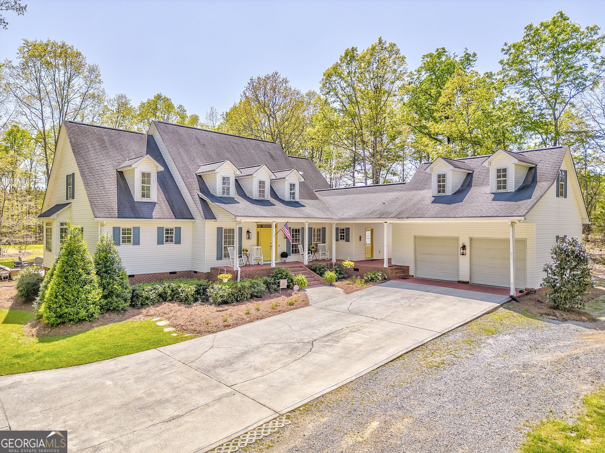 6095 Blacks Bluff RD SW