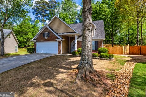 A home in Newnan