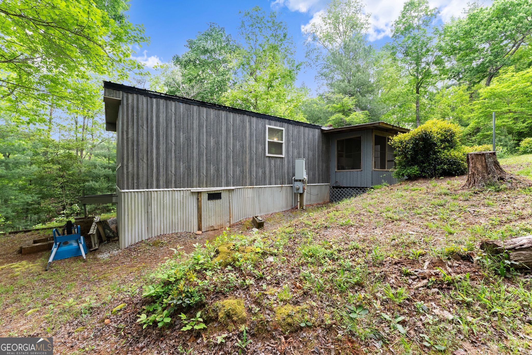 477 Corinth Church RD