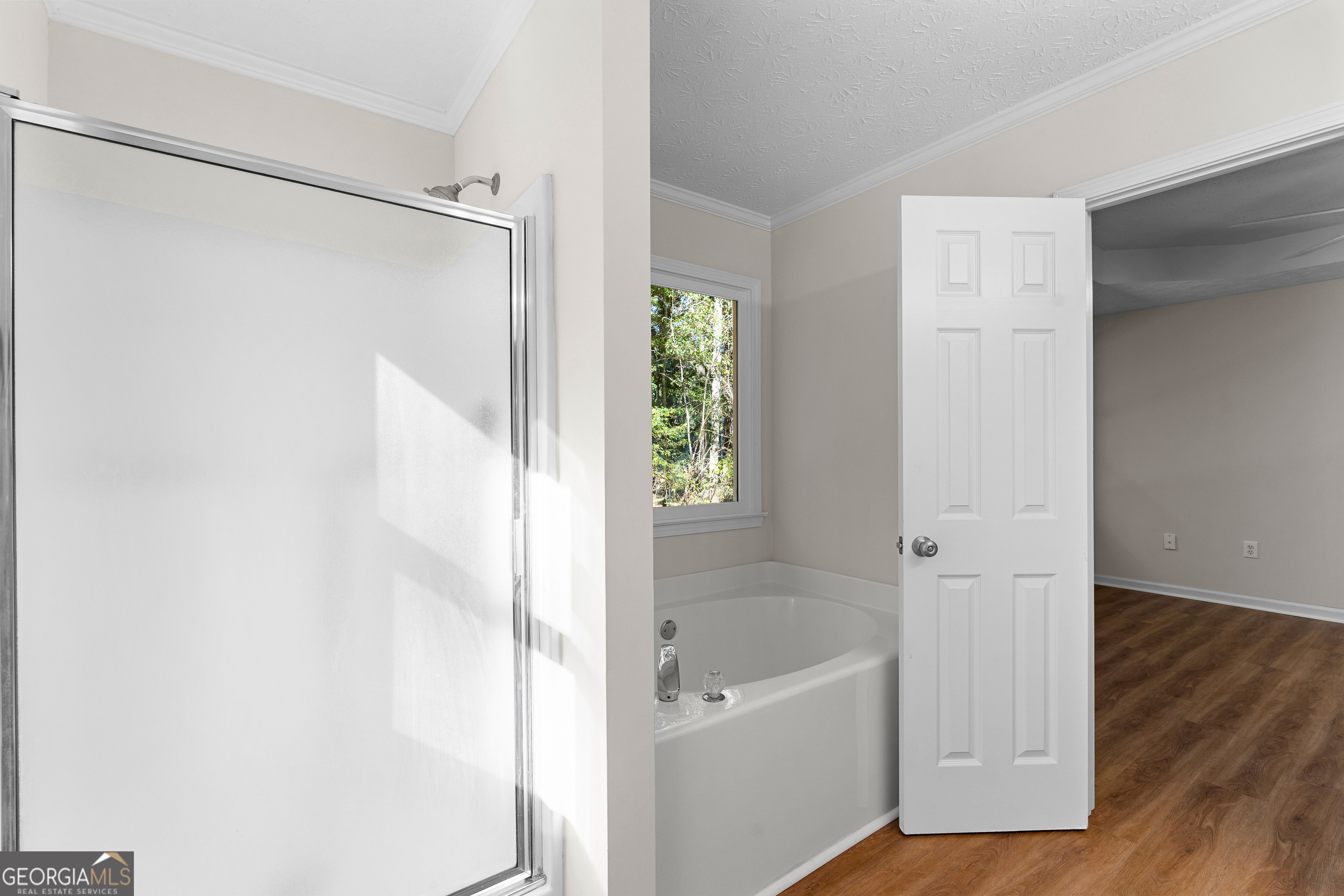 Covington, Georgia 30016, United States, 3 Bedrooms Bedrooms, ,2 BathroomsBathrooms,Residential,Pending,230382