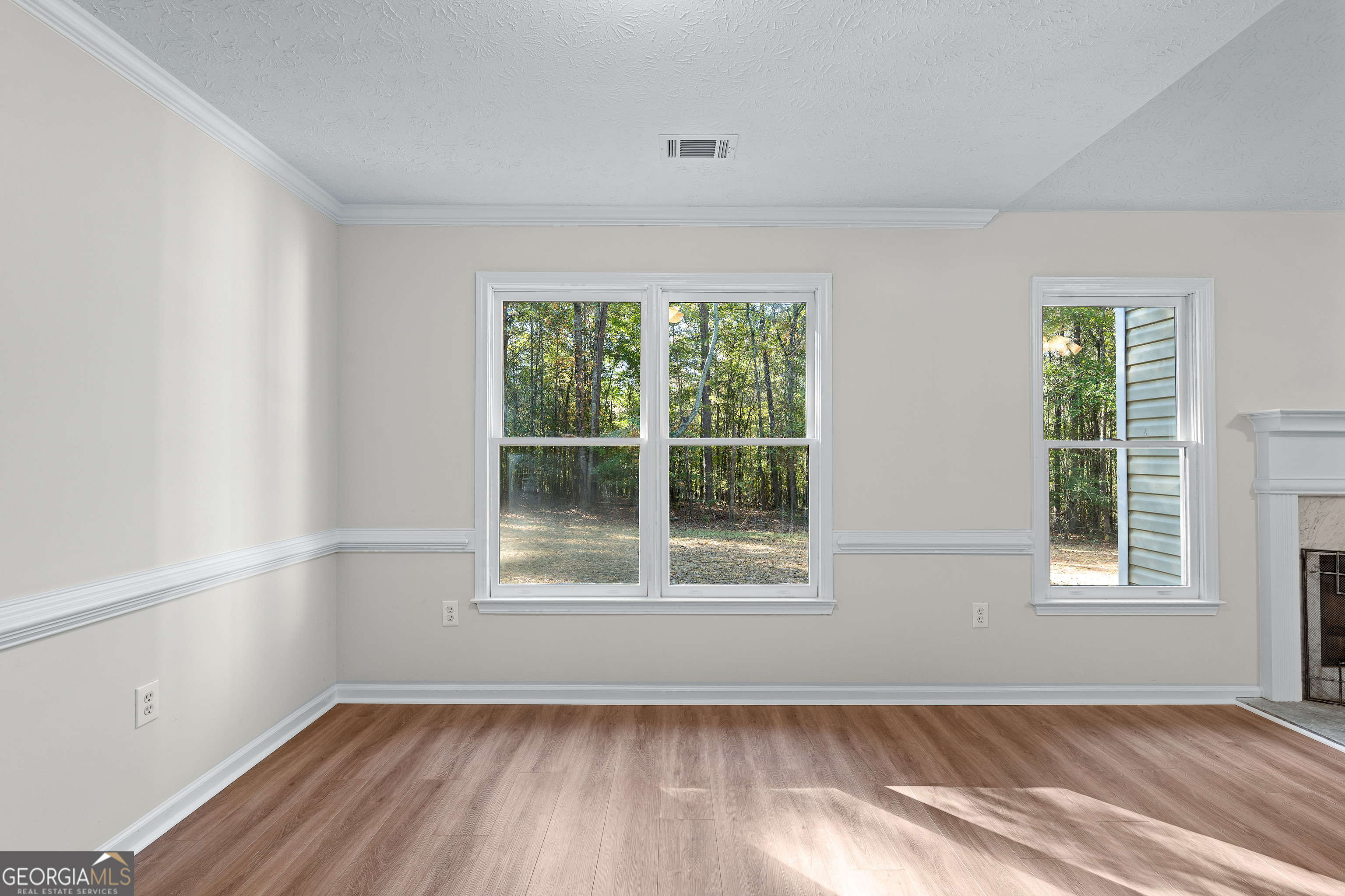 Covington, Georgia 30016, United States, 3 Bedrooms Bedrooms, ,2 BathroomsBathrooms,Residential,Pending,230382