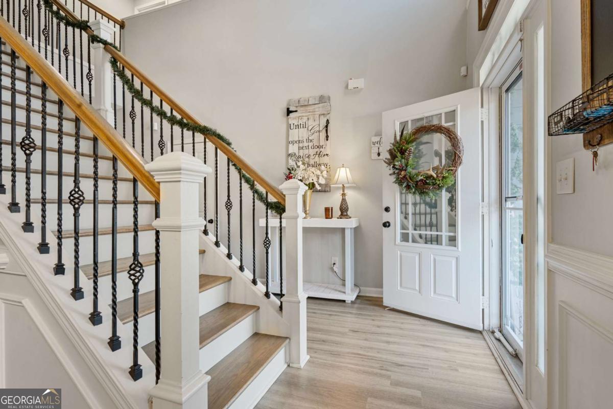 3677 Vine Springs TRCE