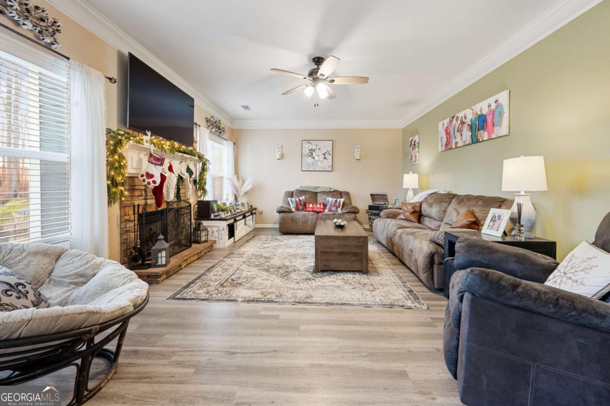 3677 Vine Springs TRCE