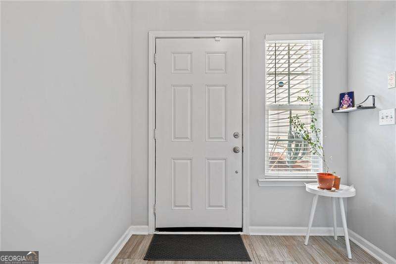 545 Windstone TRL