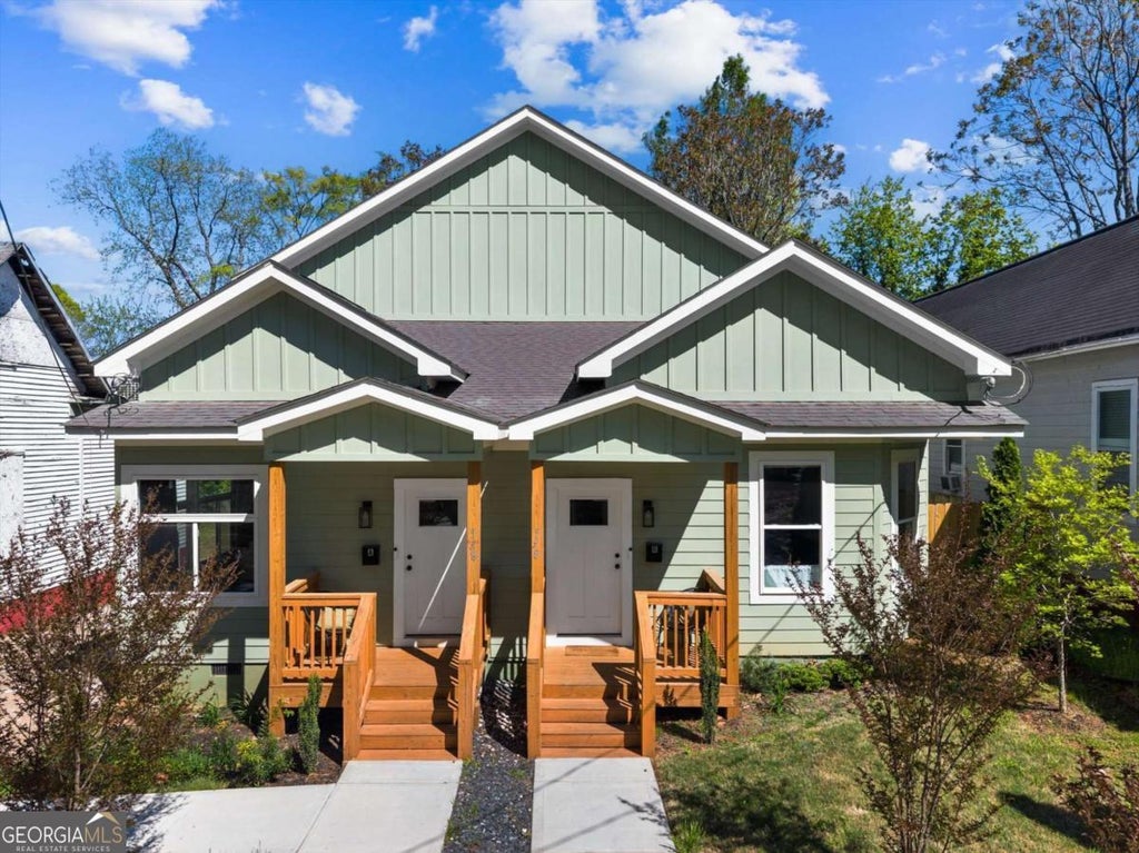 Photo of 598 Formwalt Street SW #B, Atlanta, GA 30312 (MLS # 10808224)