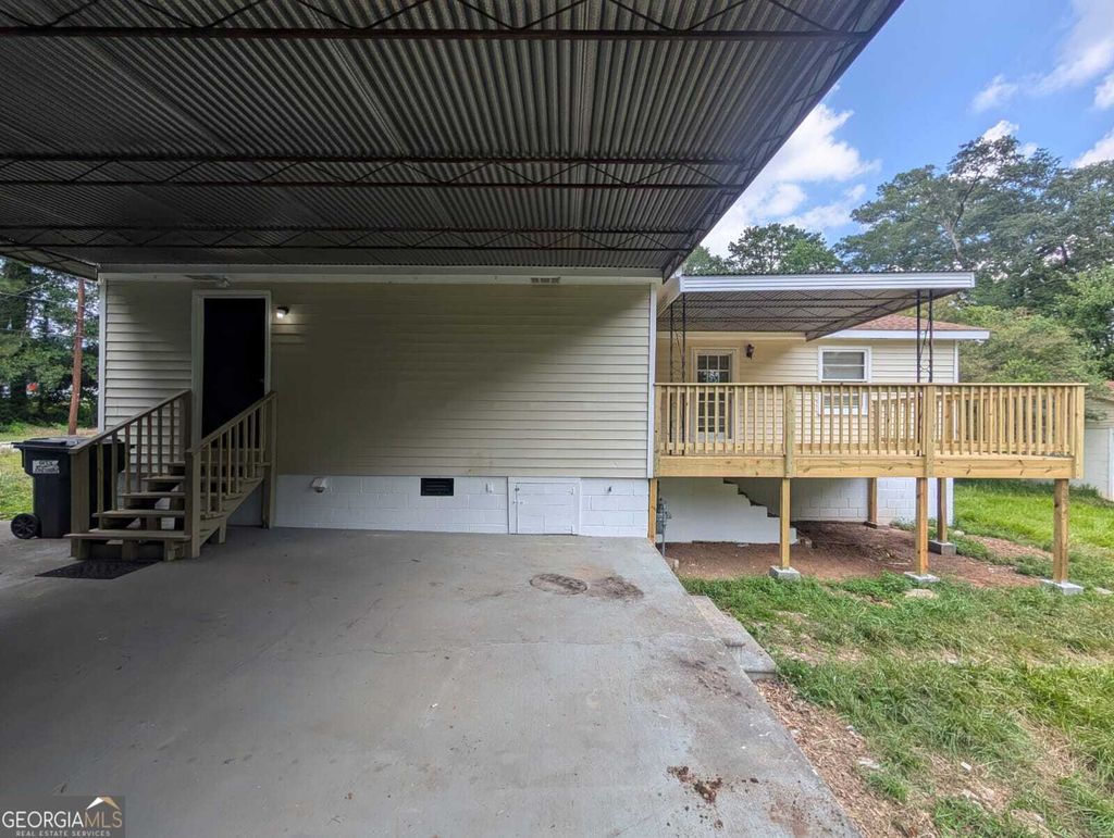 Photo of 218 Wallis Street, Jonesboro, GA 30236 (MLS # 10763847)