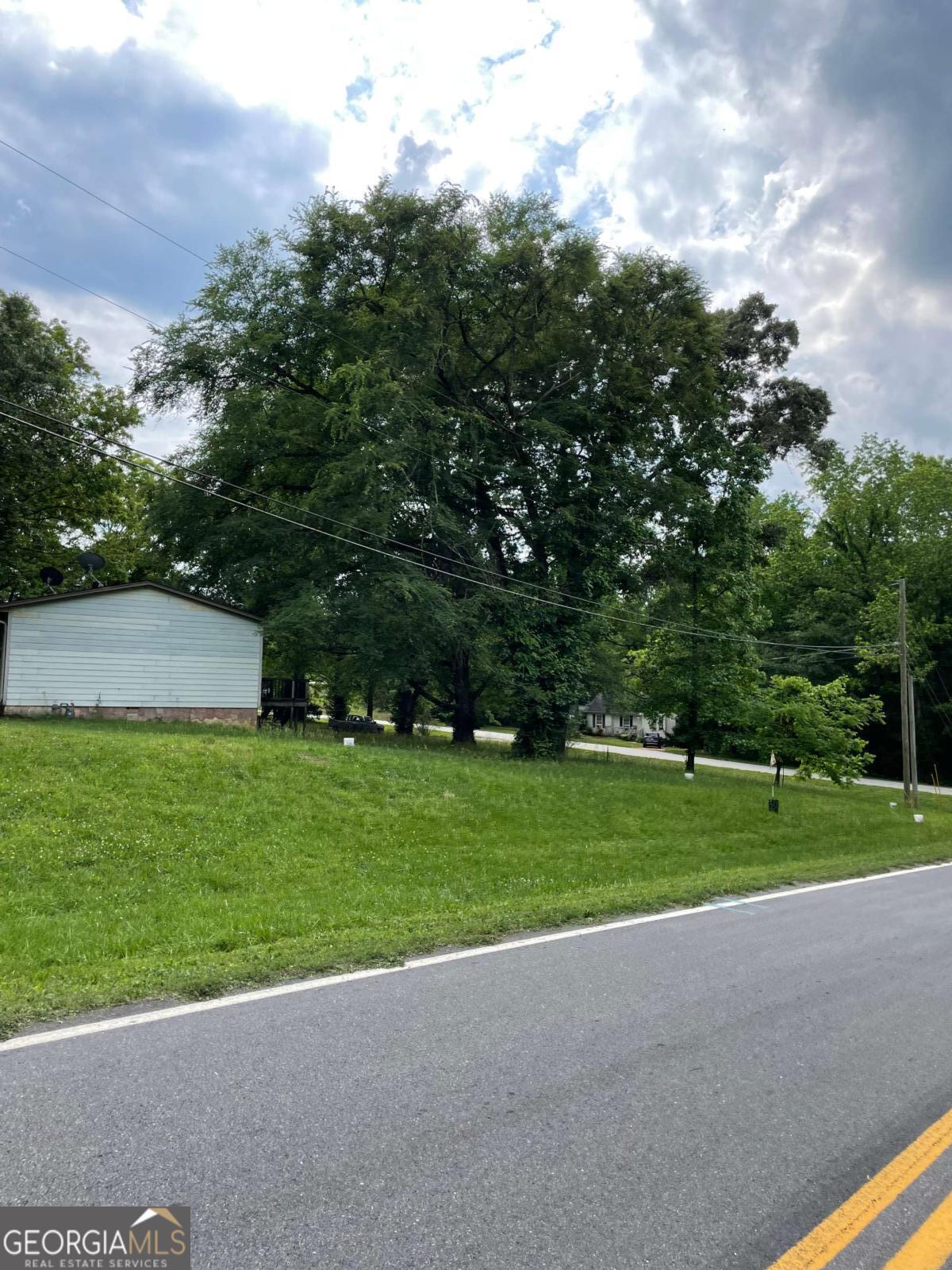 15 Chandler Bridge RD
