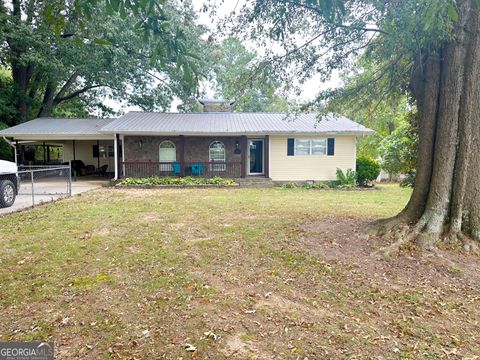 746 Thomas RD Trion GA 30753