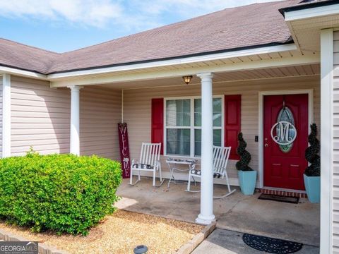 A home in Valdosta