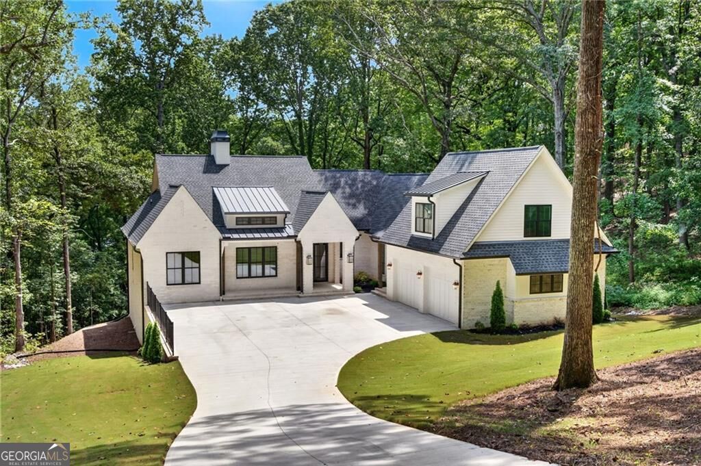 5005 Young Deer DR