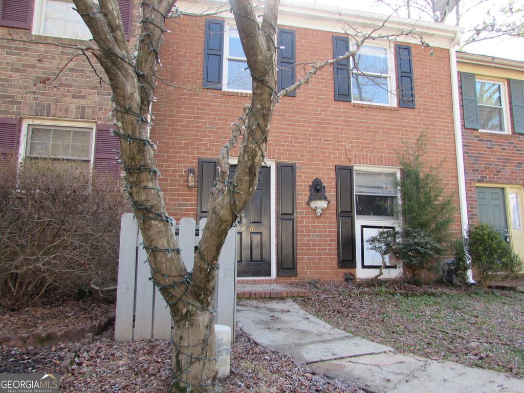 Photo of 1716 Twin Brooks Drive, Marietta, GA 30067 (MLS # 10700508)