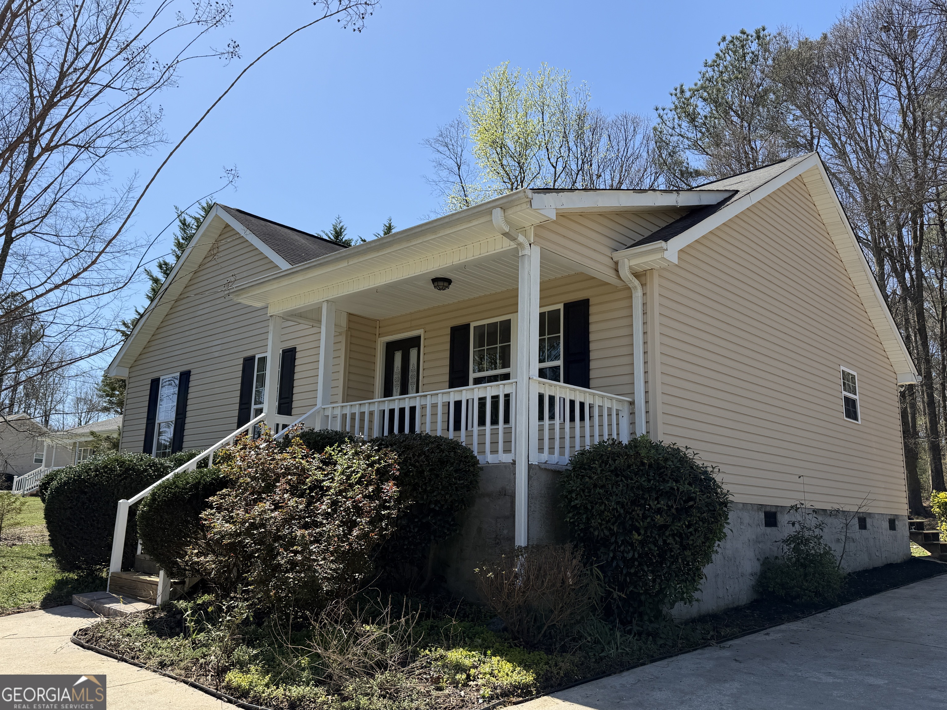 1164 Bert Moorehead RD