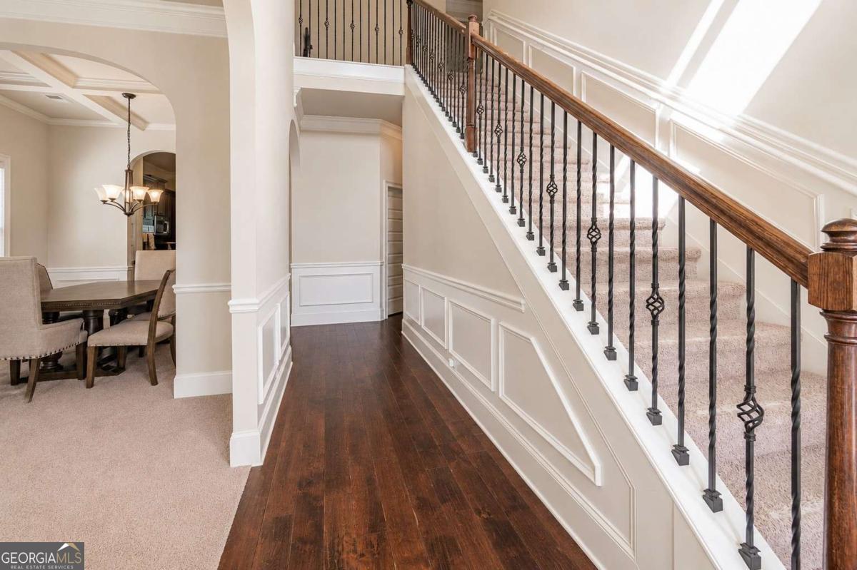 29 Bay Crest CT