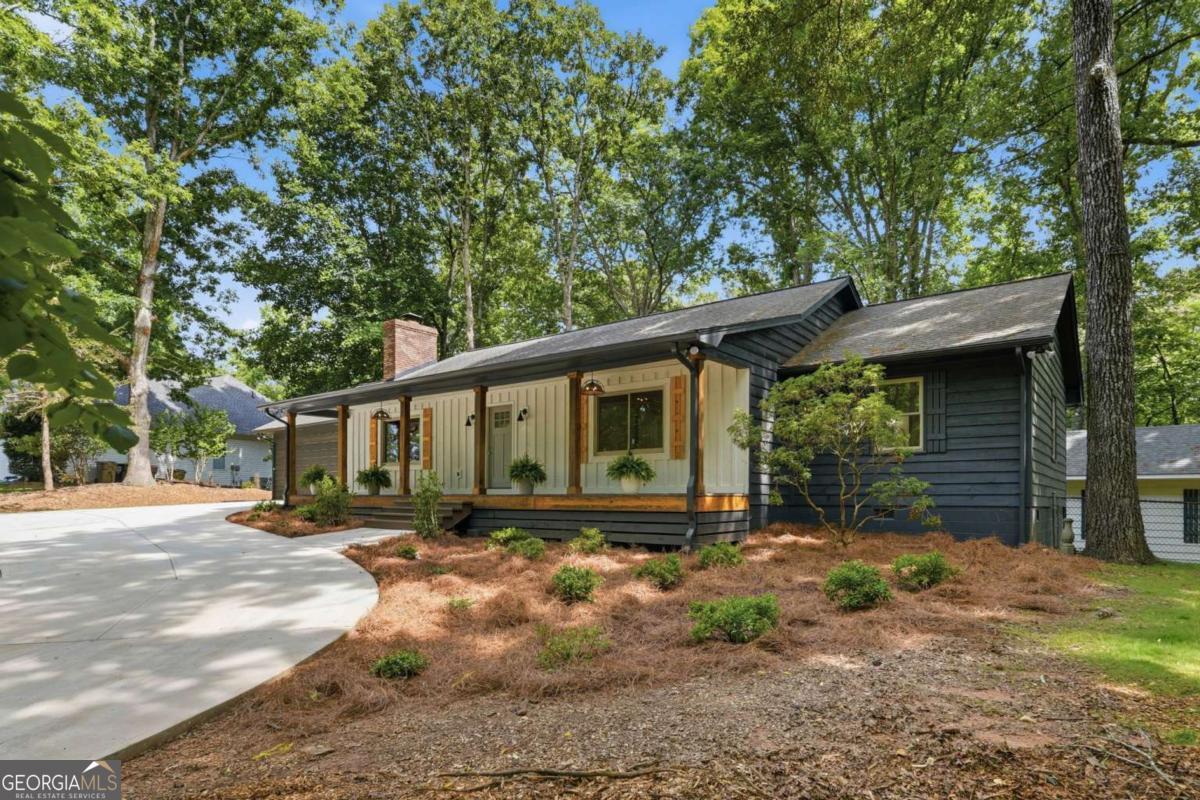 3411 Lake Ridge PL
