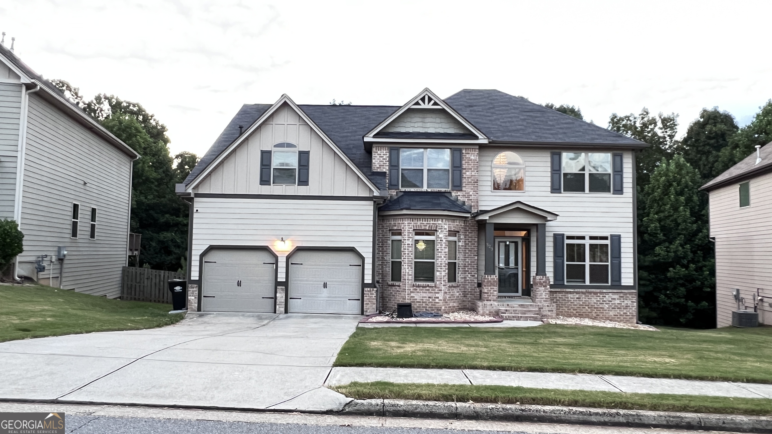 529 Red Fox DR