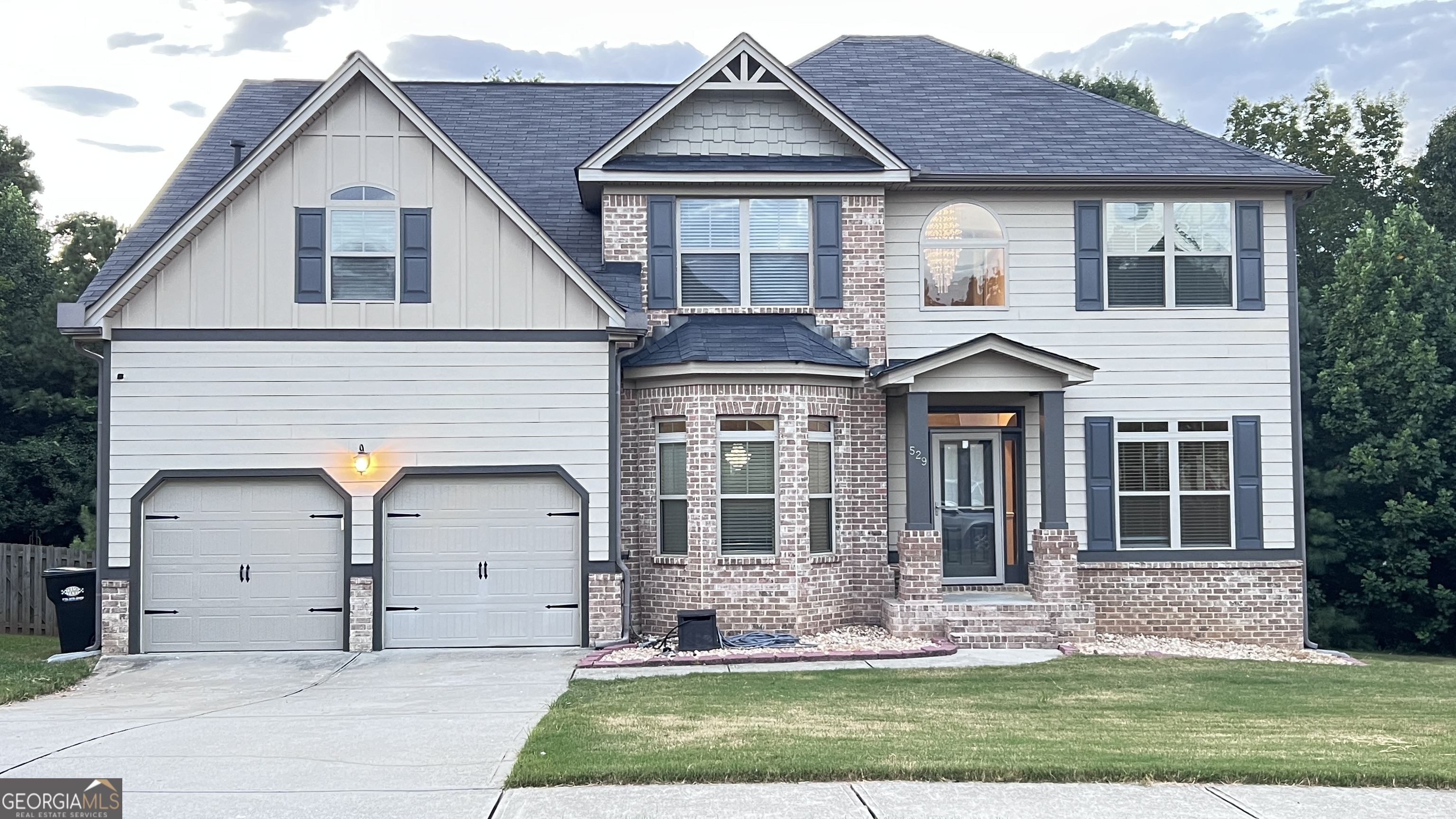 529 Red Fox DR