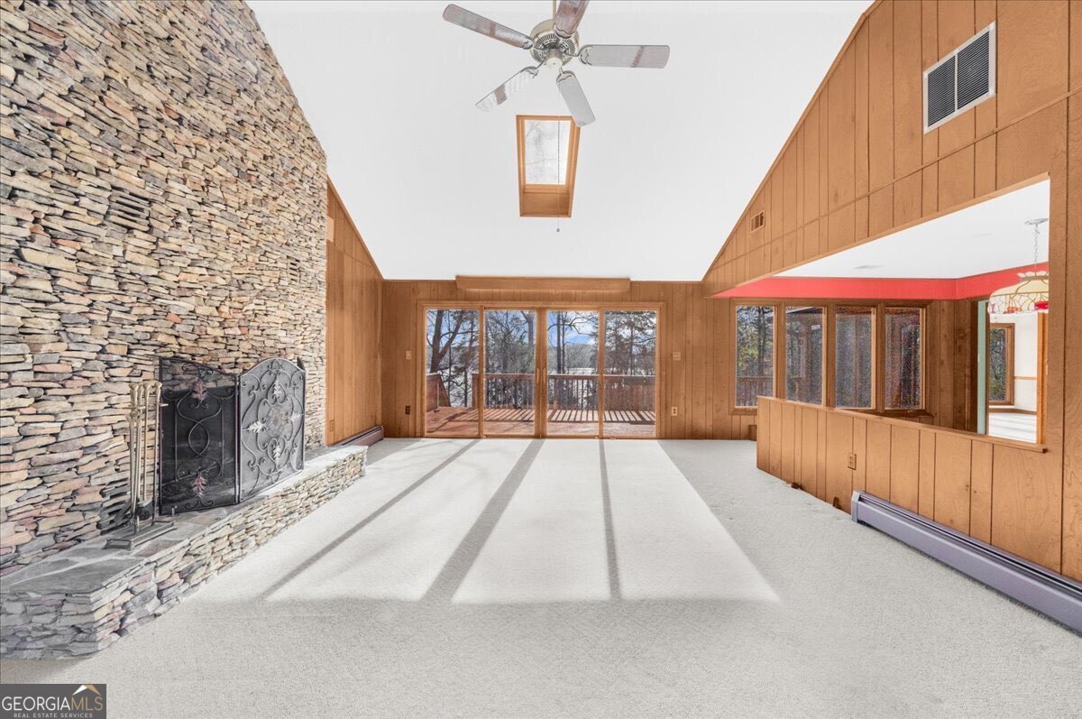 3240 Chimney Point DR