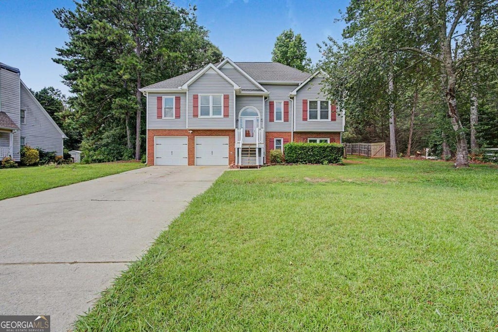 Photo of 20 Charleston Pkwy, Dallas, GA 30157 (MLS # 10801381)