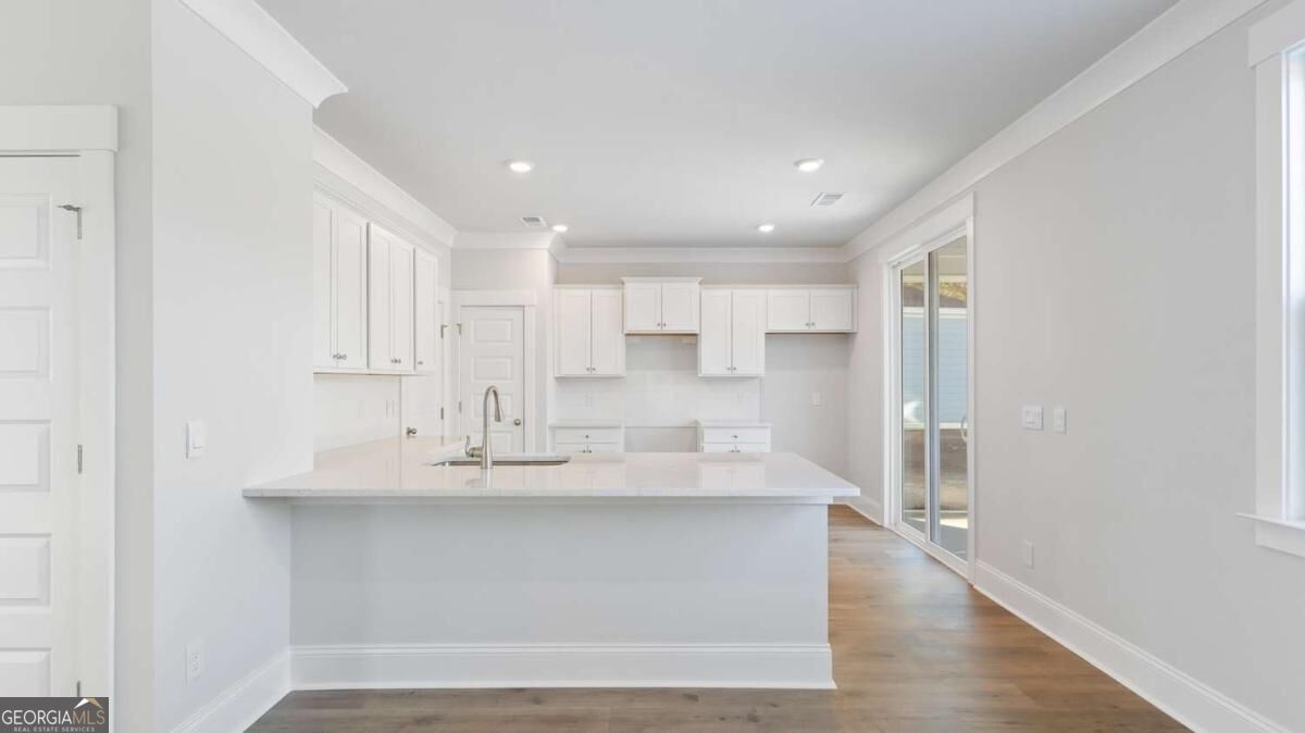 5449 Acre LN