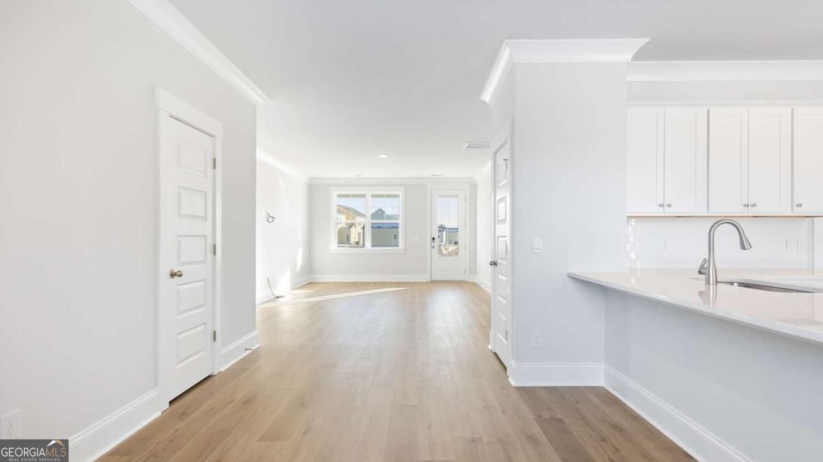 5449 Acre LN
