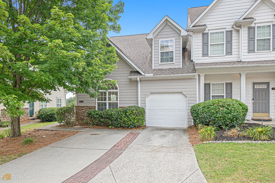 AMAZING 3 BD/3.5BA 2436 FT Townhome with FINISHED BASEMENT.  The Shiloh Ridge community is close to various shopping plazas, restaurants, hotels, hiking trails, schools and MORE! IMPRESSIVE  kitchen equipped with ample cabinets, upgraded appliances and GRANITE COUNTERTOPS! 2 Story Family room w/ 18' CEILINGS!! BRAND NEW A/C UNIT AND ROOF! The primary bedroom on the main level features  a spacious closet, and a private bathroom. BREATHTAKING VIEWS of Kennesaw's lush rolling hills.  Don't wait! Make this beautiful home yours today!