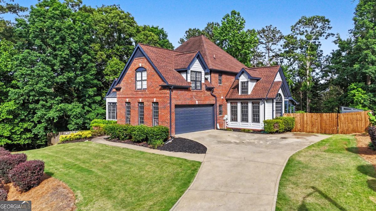 401 The Falls Of Cherokee DR